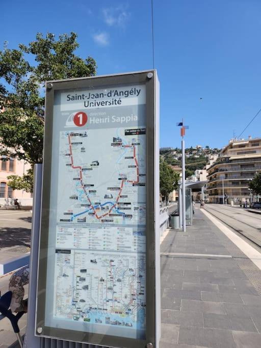 Nice Fac St Jean D'Angely المظهر الخارجي الصورة
